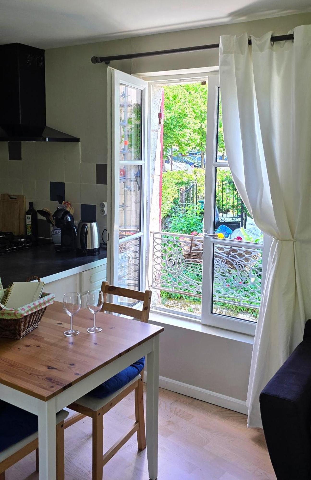 La Maison Du Tourniquet อูเบแทร์-ซัวร์-ดรอนน์ ภายนอก รูปภาพ